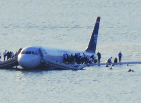 Sully Sullenberger plane in Hudson River