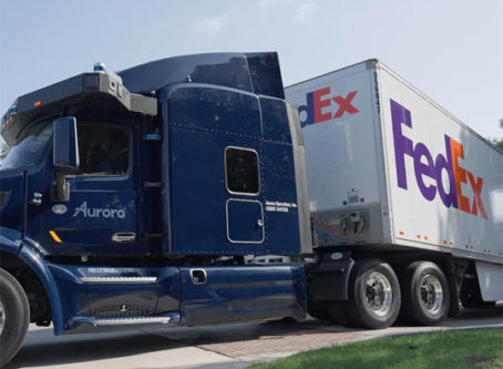Paccar launches autonomous truck pilot program with Aurora and FedEx