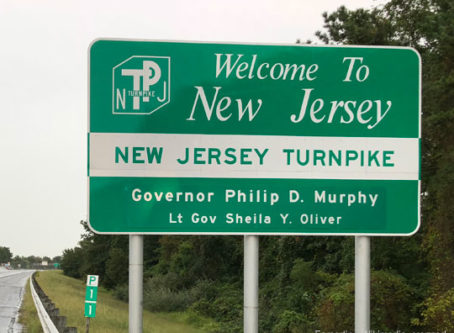 Welcome to New Jersey sing on NJ Turnpike, by Famartin - Wikimedia, cropped