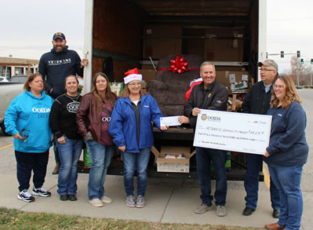 Truckers for tROOPS - OOIDA donates to Veterans Community Project