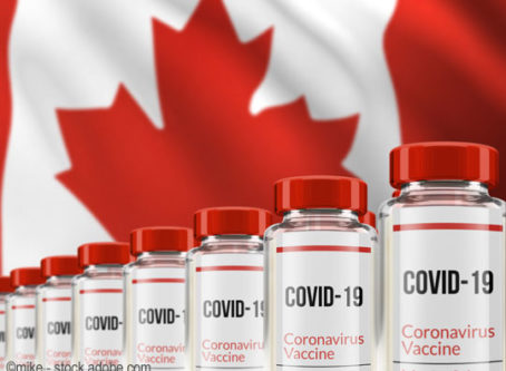 Cross-border vaccine mandate for truckers still a go, Canada says