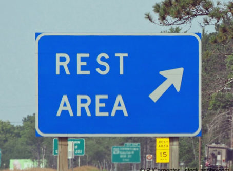 Blue highway rest area sign