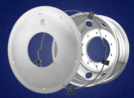 Alcoa Wheels markets covers for steer- and drive-axle wheels