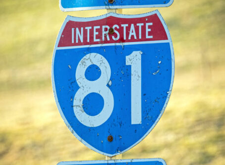 I-81, Interstate 81 road sign. Photo by Wirestock