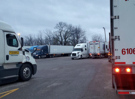 Truck parking photo by Marty Ellis