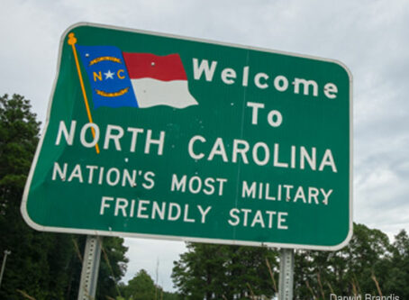 Welcome to North Carolina sign, photo by Darwin Brandis