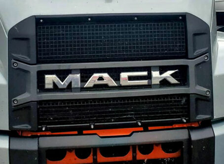 MACK front grille. Photo by Marty Ellis, OOIDA