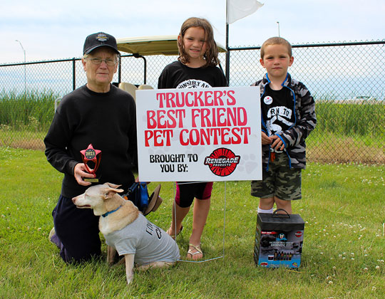 Trucker’s Best Friend Pet Contest 2021. Courtesy the Iowa 80 Group