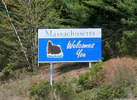 Welcome to Massachusetts sign. Photo by Phil Romans.