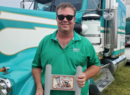 Craig DeReu earns Shriners Kids Choice award at Big Rig Truck Show