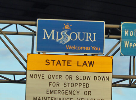 Missouri welcome sign on I-17 west of downtown KCMO