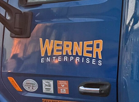 Werner Enterprises truck photo by Marty Ellis, OOIDA