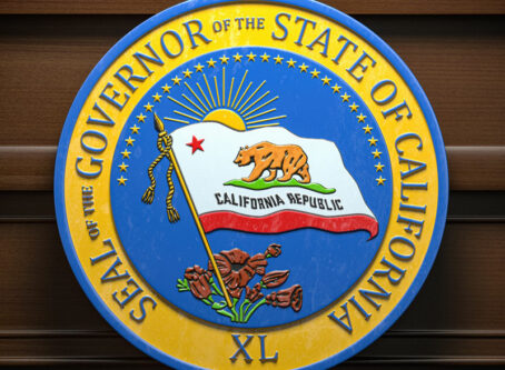 Seal of the California governor on podium. Photo by Maksym Yemelyanov