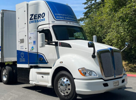 Zero-emission truck T680 FCEV 14 from Kenworth Trucks, Paccar