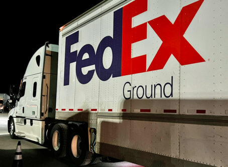 FedEx Ground truck. Photo by Marty Ellis for OOIDA