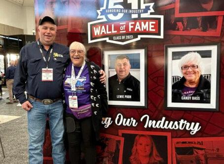 OOIDA's Lewie Pugh and Candy Bass at MATS 2023. Image courtesy MATS
